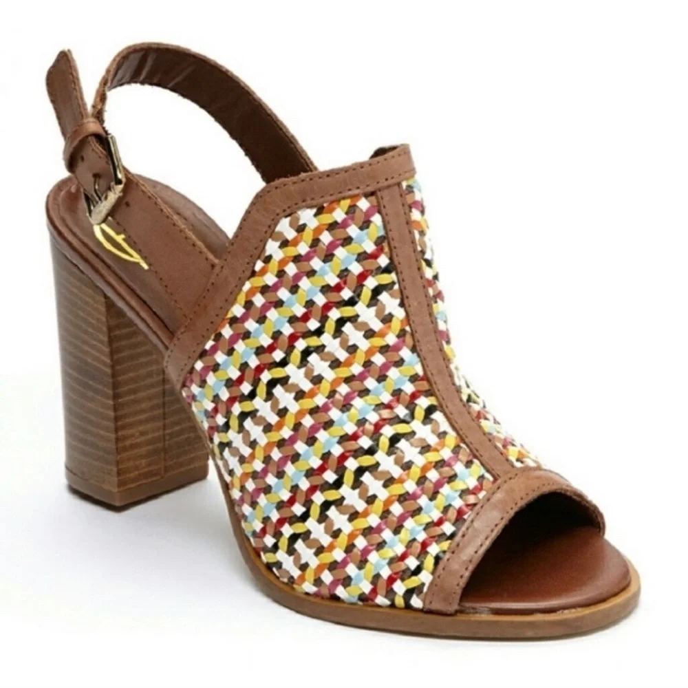 NWT HOUSE OF HARLOW 1960 Teagan Slingback Leather Sandals, Chunky Heels